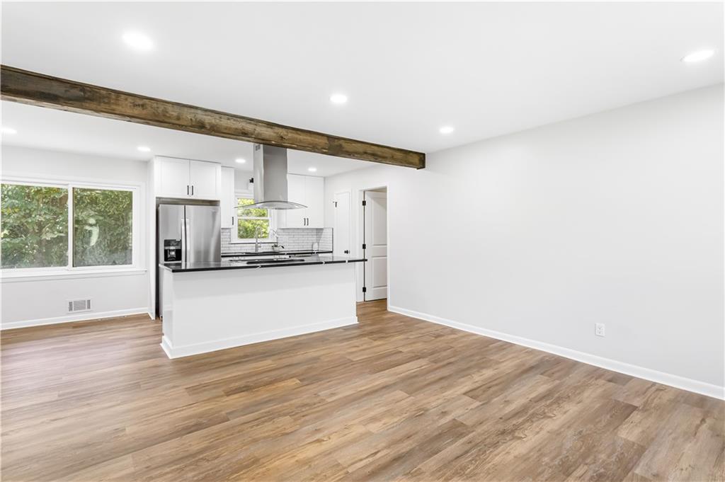 2200 Powers Ferry Drive SE