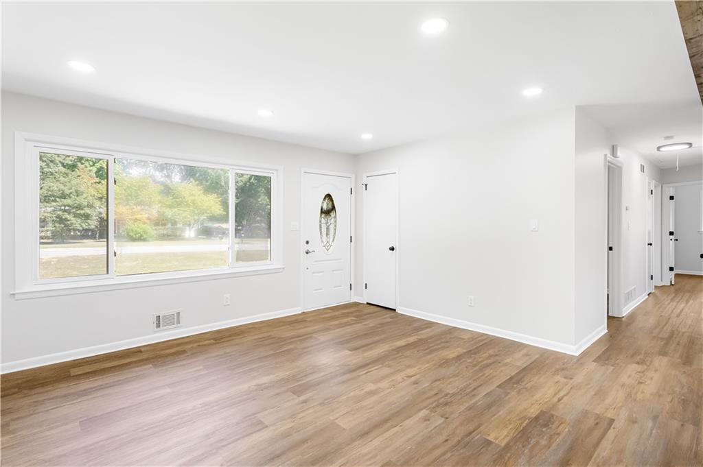 2200 Powers Ferry Drive SE