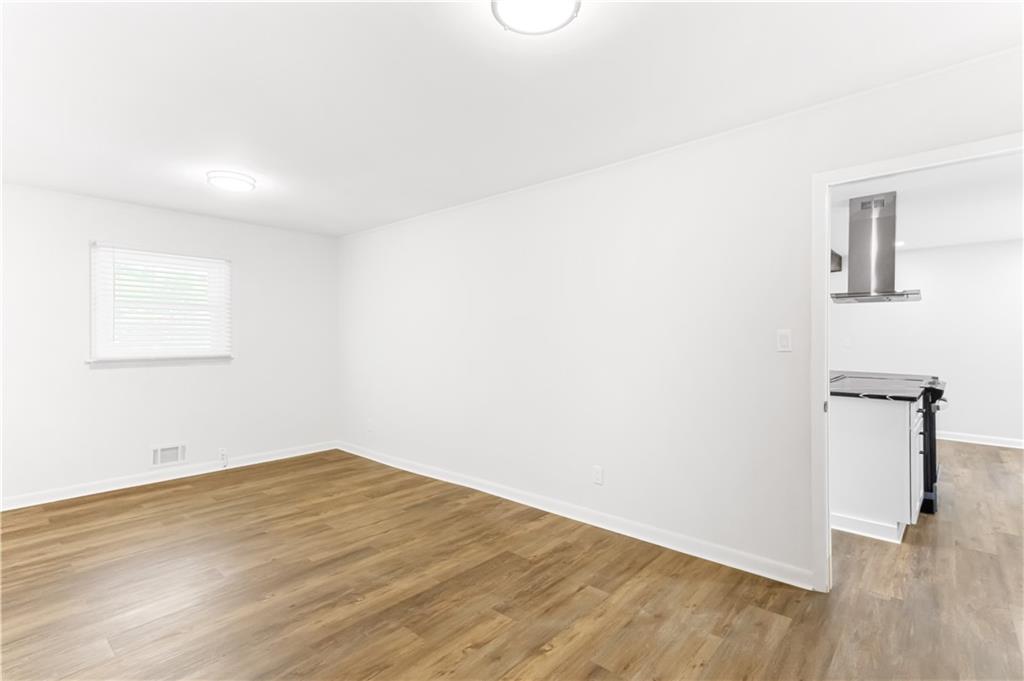 2200 Powers Ferry Drive SE