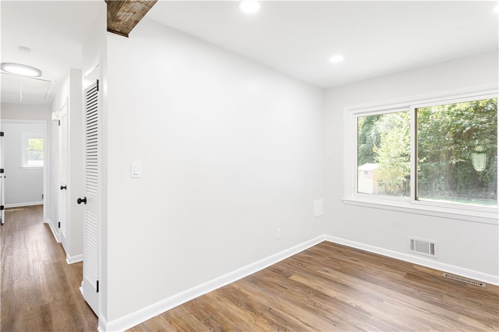 2200 Powers Ferry Drive SE