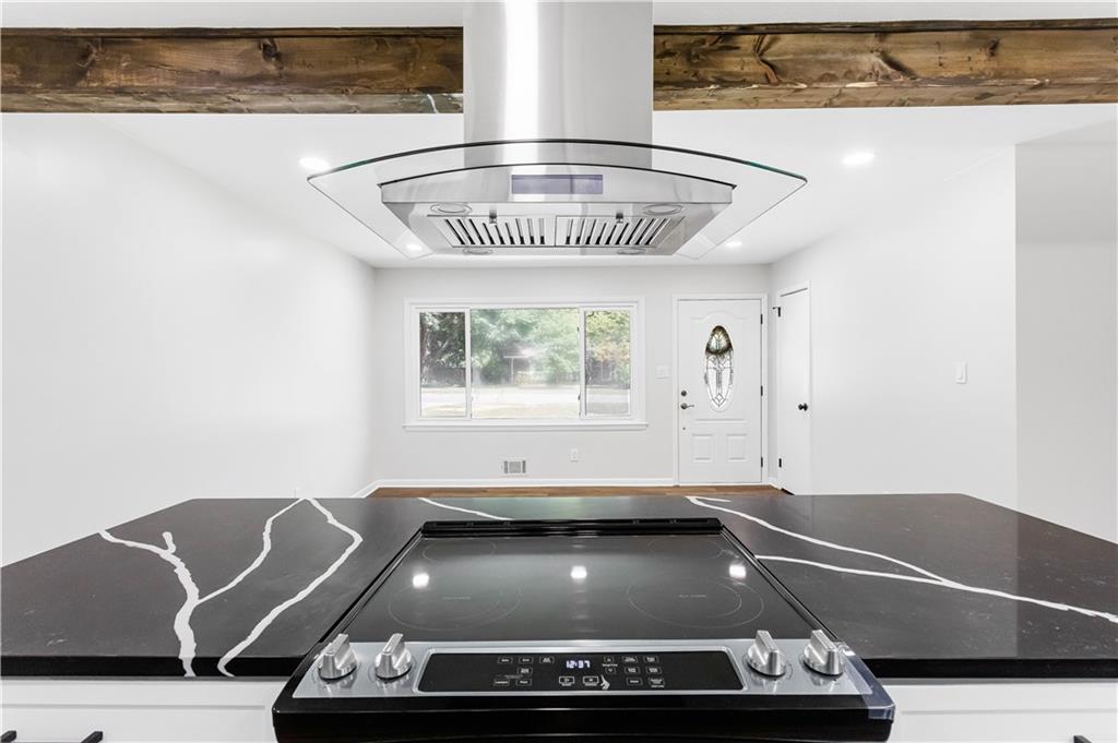 2200 Powers Ferry Drive SE