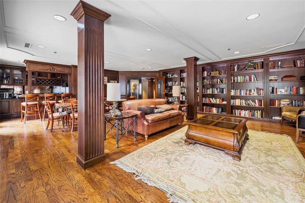 1735 Peachtree Street NE Unit 524