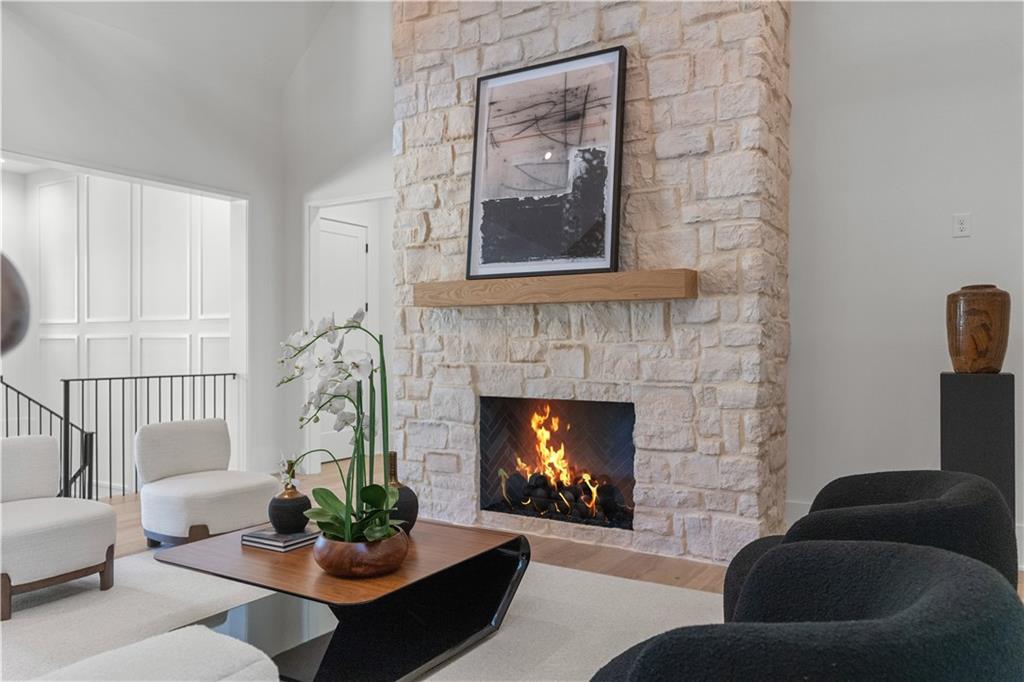 1091 High Bluff Lane