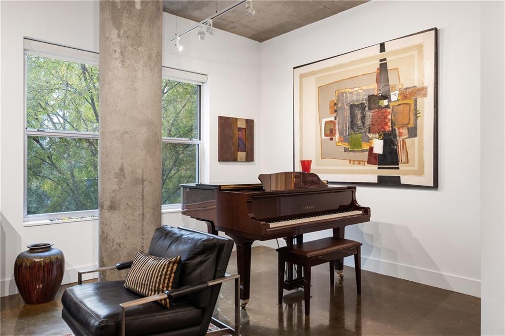 845 Spring Street NW Unit 129