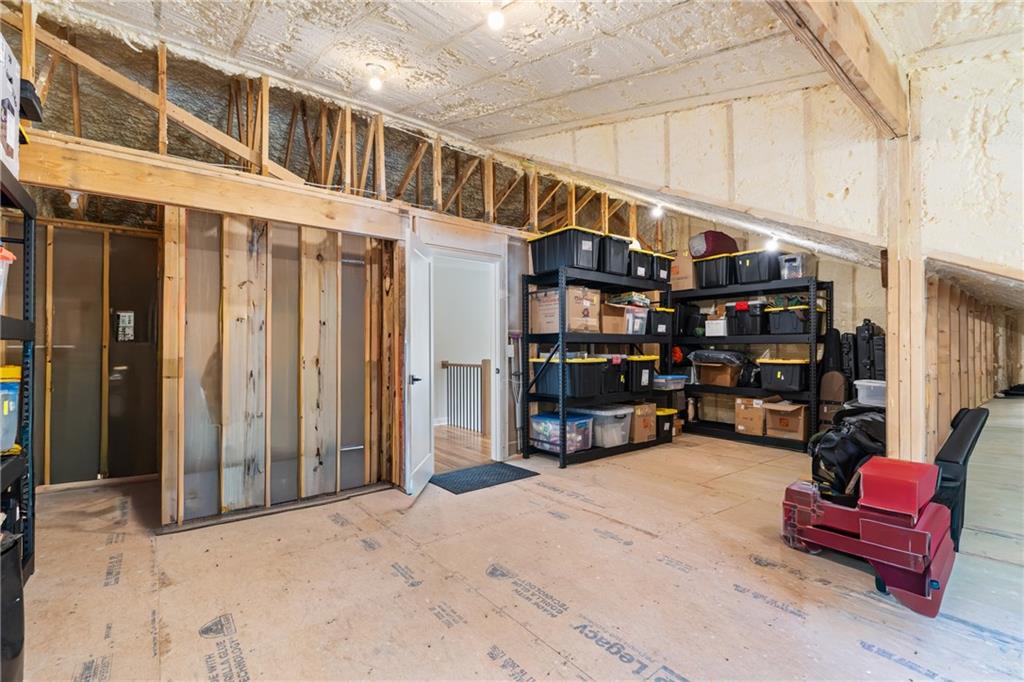 664B Timm Valley Road NE