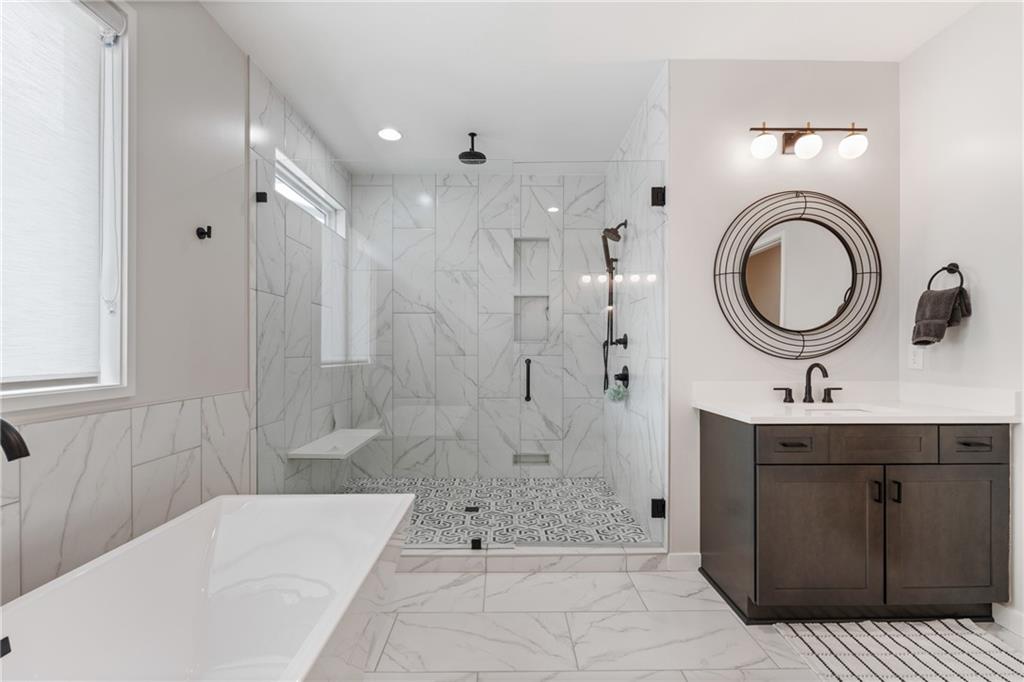 664B Timm Valley Road NE