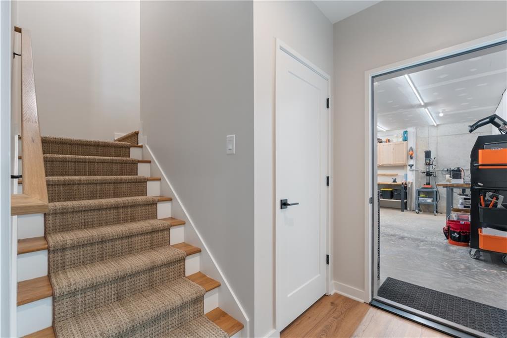 664B Timm Valley Road NE