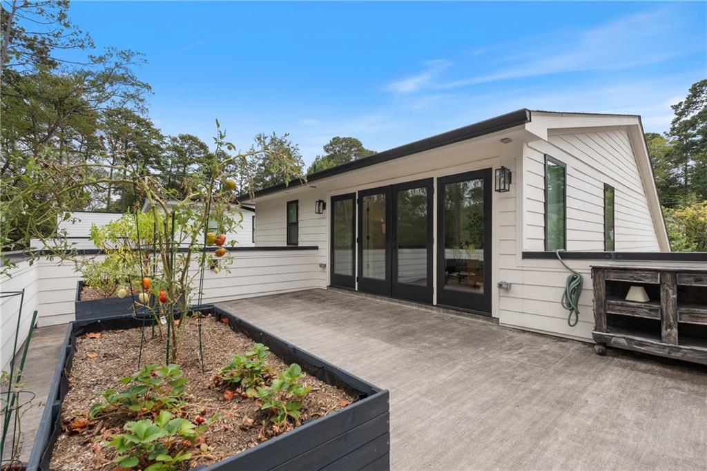 664B Timm Valley Road NE