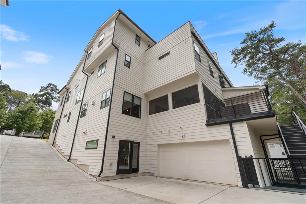 664B Timm Valley Road NE