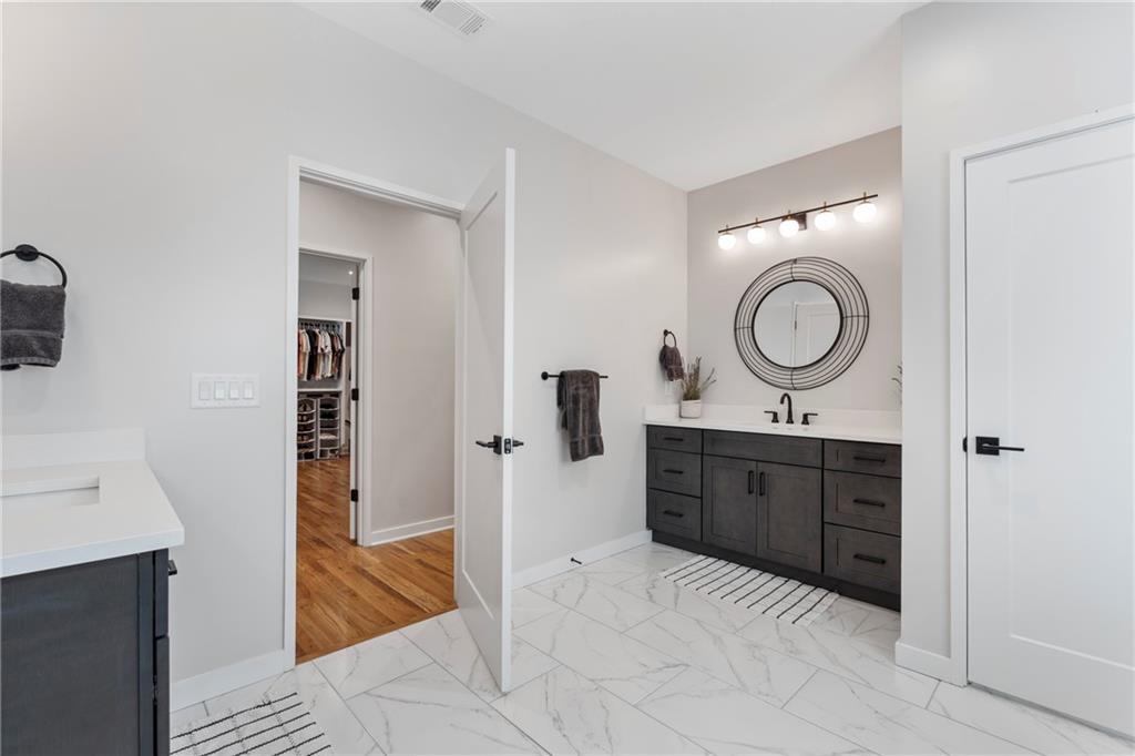 664B Timm Valley Road NE