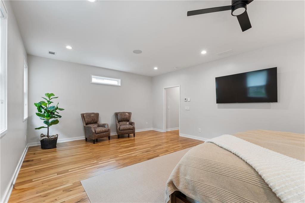 664B Timm Valley Road NE