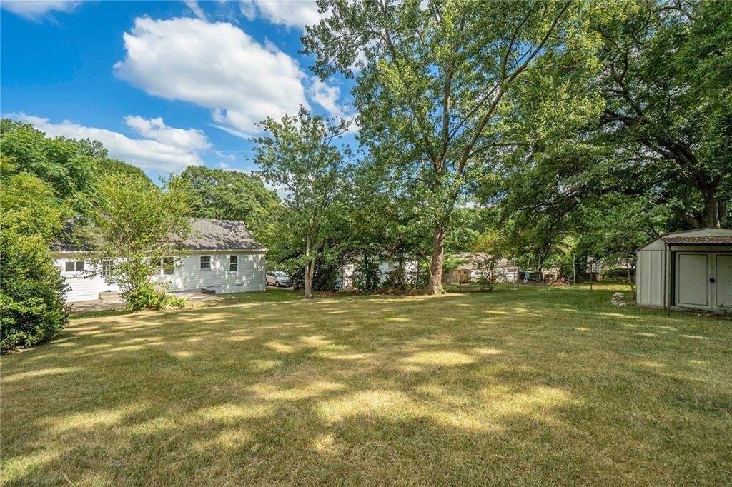 2539 Glendale Circle SE