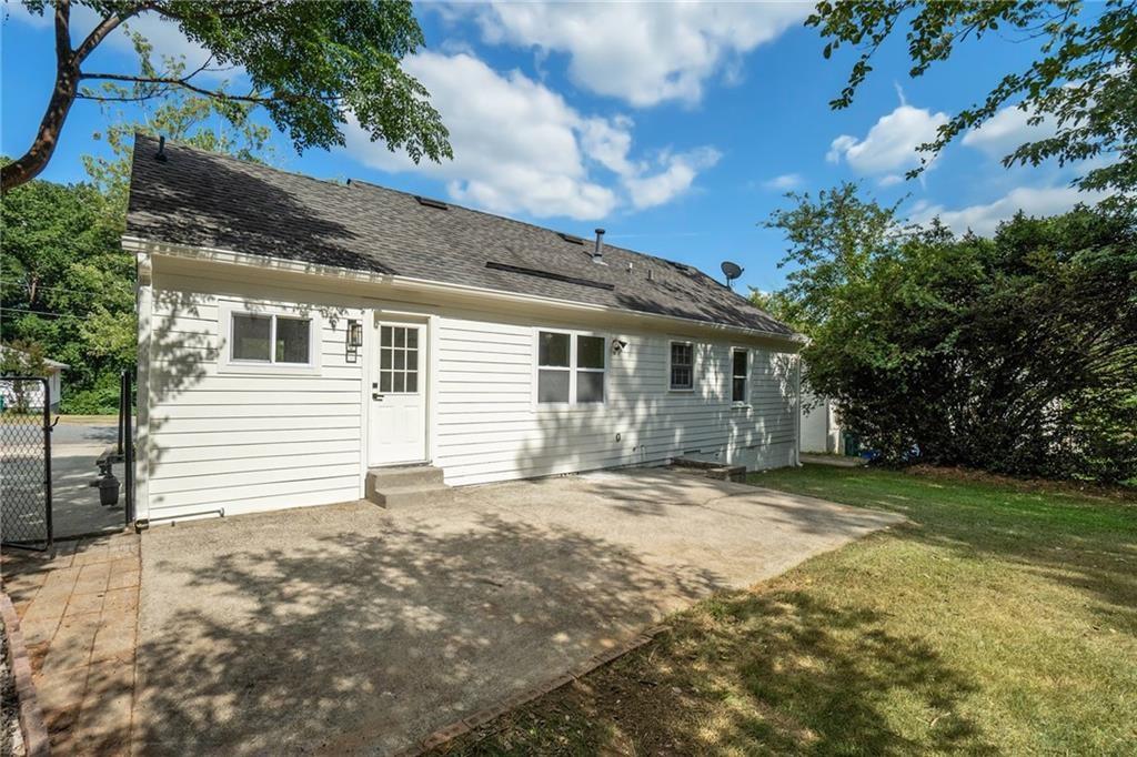 2539 Glendale Circle SE