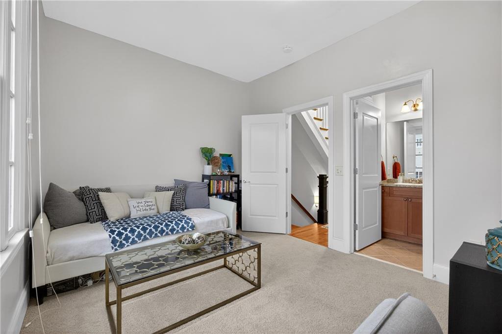 428 Bill Kennedy Way SE