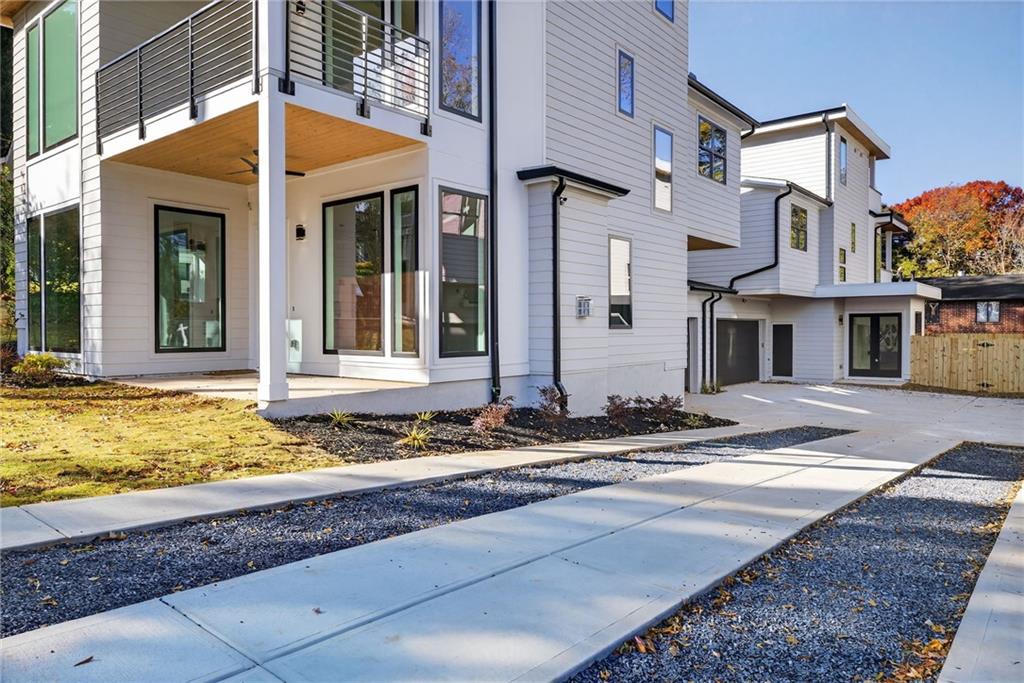 163 Walthall Street SE Unit B