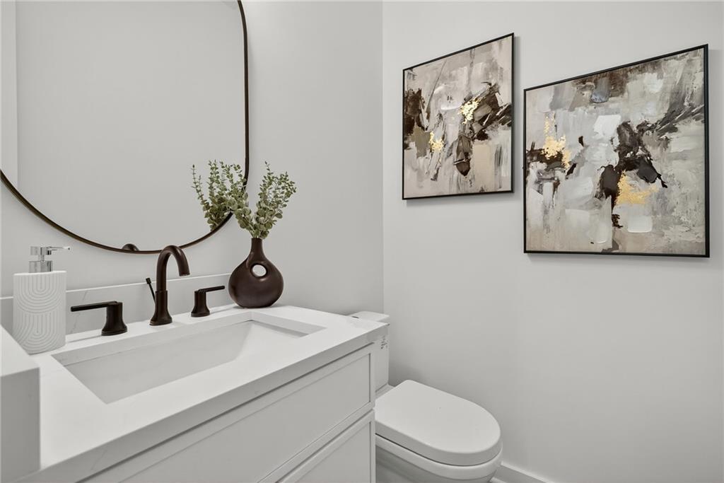 163 Walthall Street SE Unit B