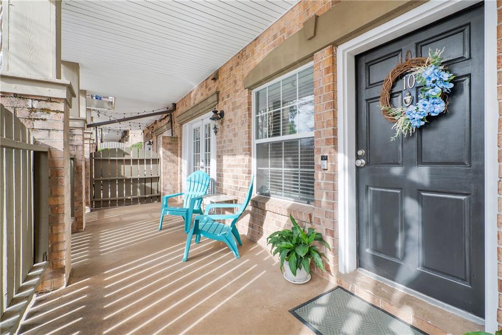 6980 Roswell Road Unit C10