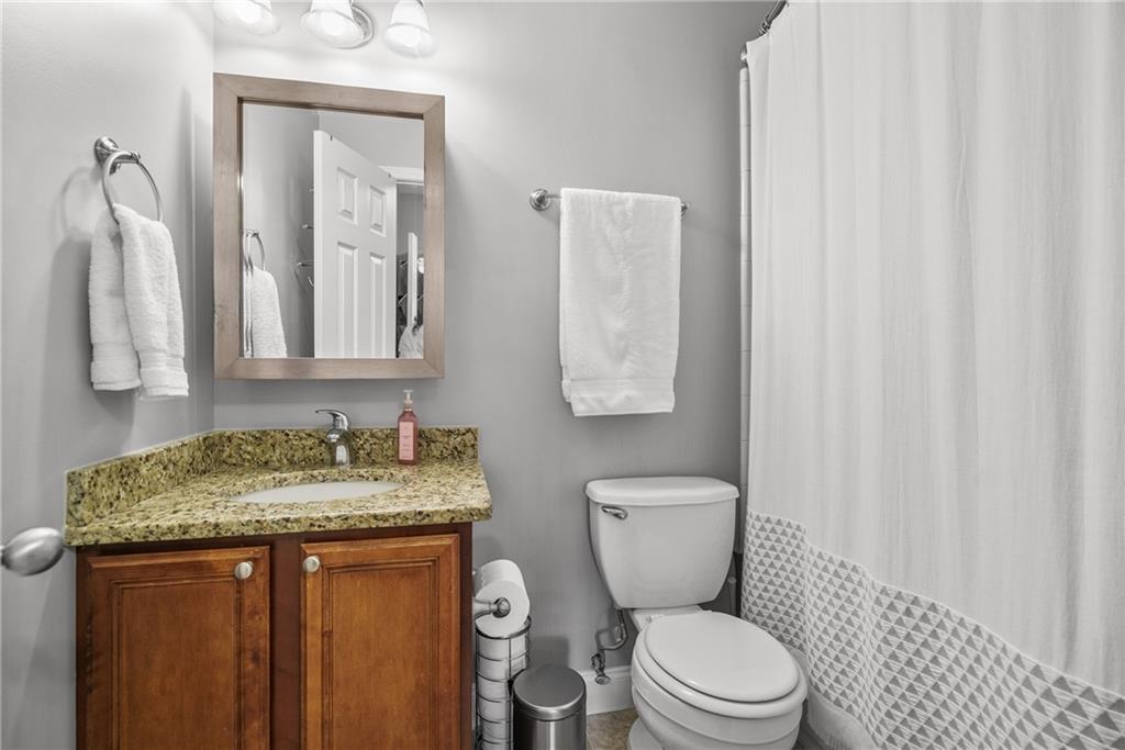 6980 Roswell Road Unit C10