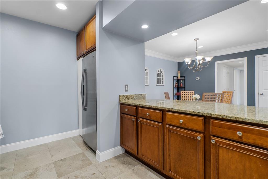 6980 Roswell Road Unit C10