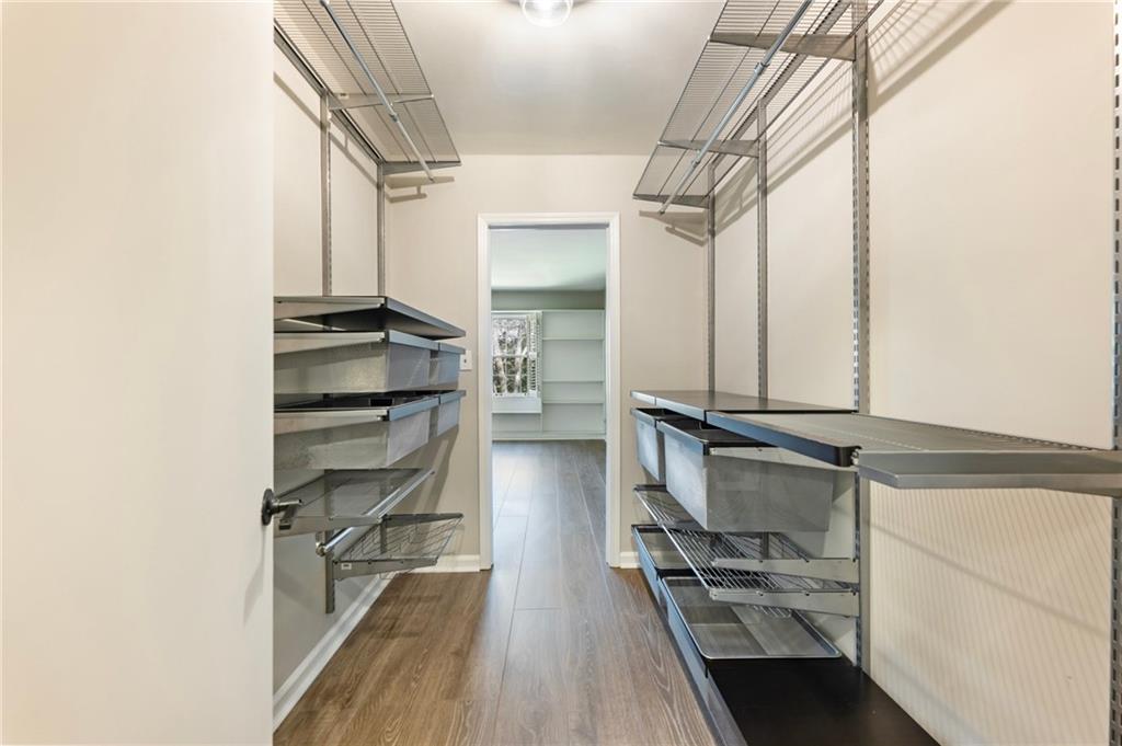 162 Amherst Place NW