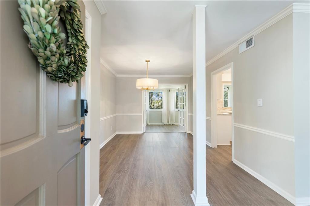 162 Amherst Place NW