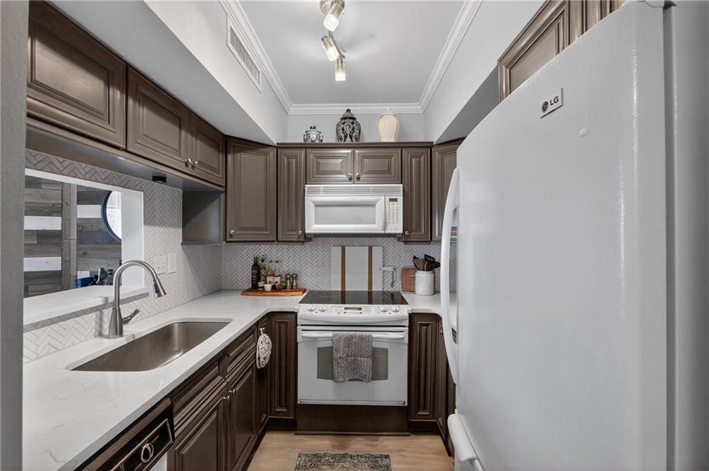 1 Biscayne Drive NW Unit 309