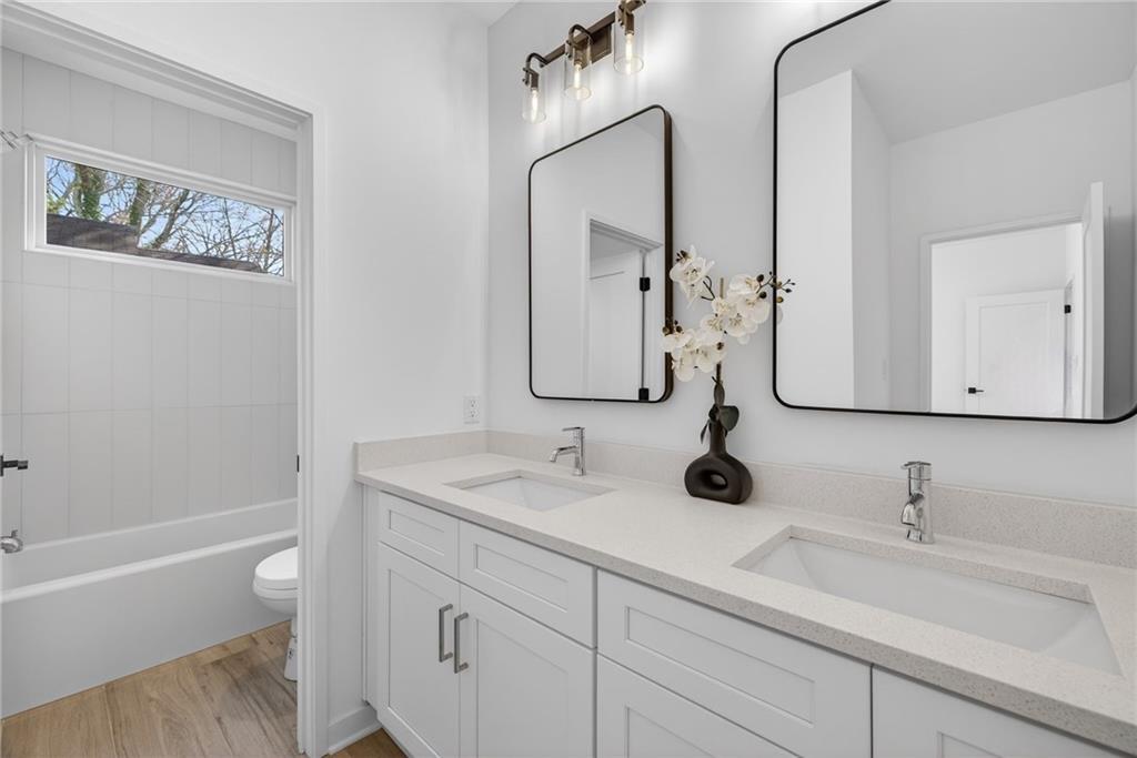 163 Walthall Street SE Unit A