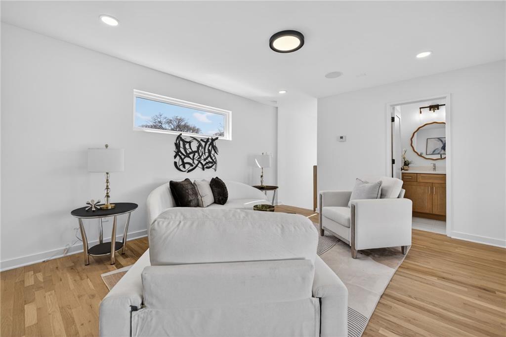 163 Walthall Street SE Unit A