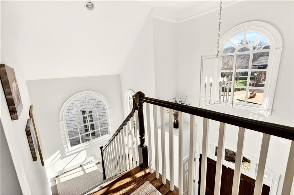 16 Conifer Circle NE