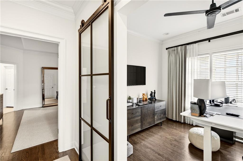 16 Conifer Circle NE