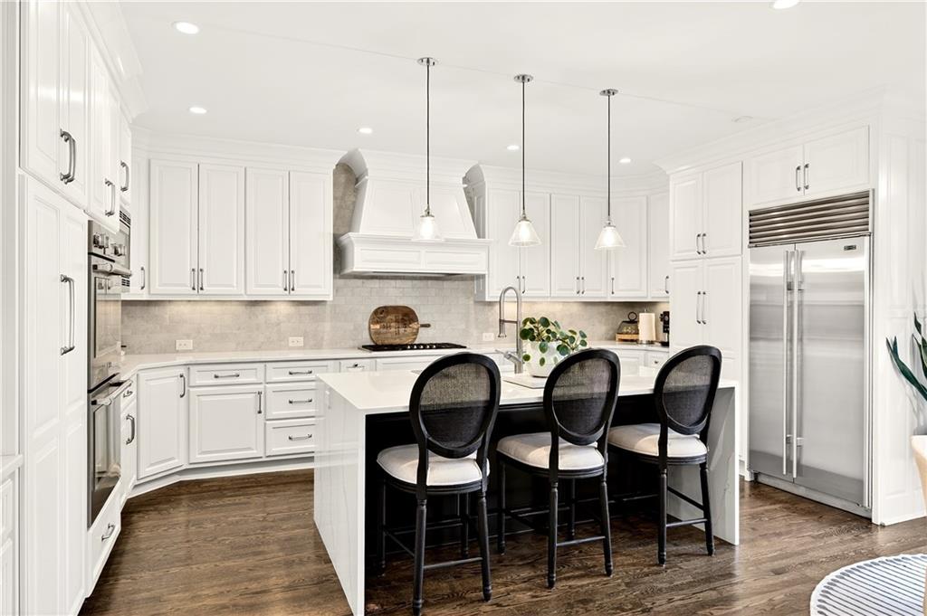 16 Conifer Circle NE