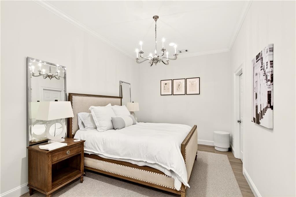 16 Conifer Circle NE