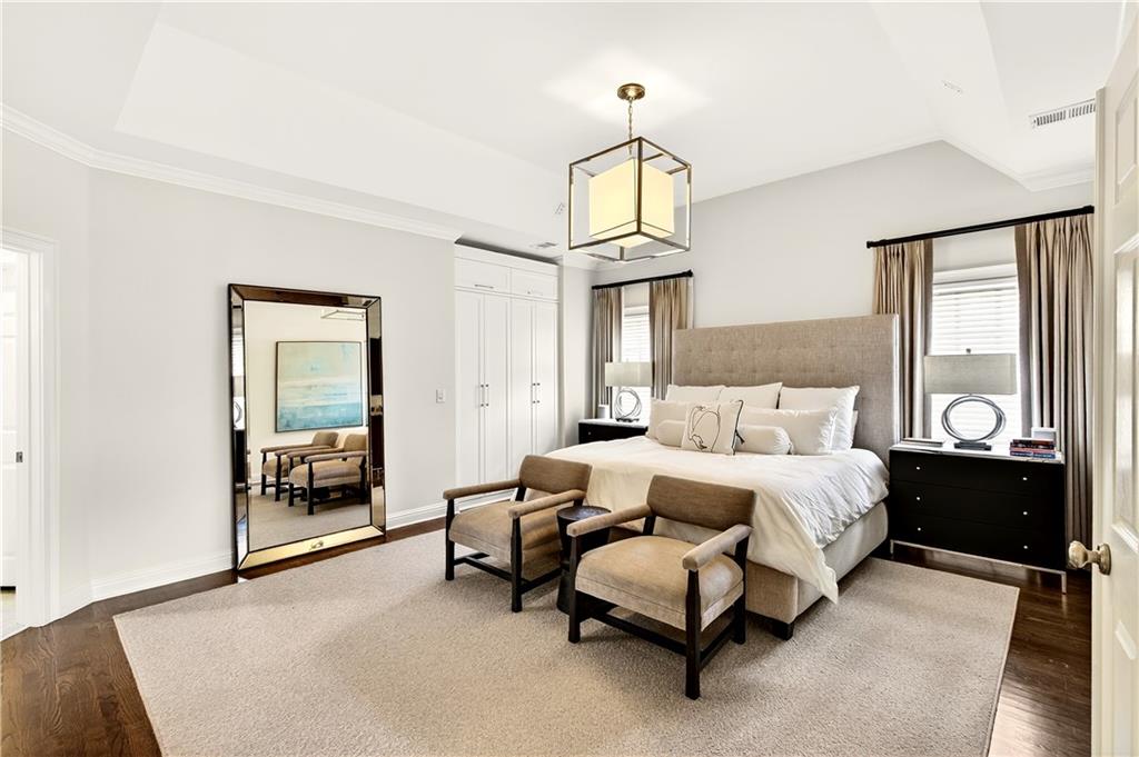 16 Conifer Circle NE