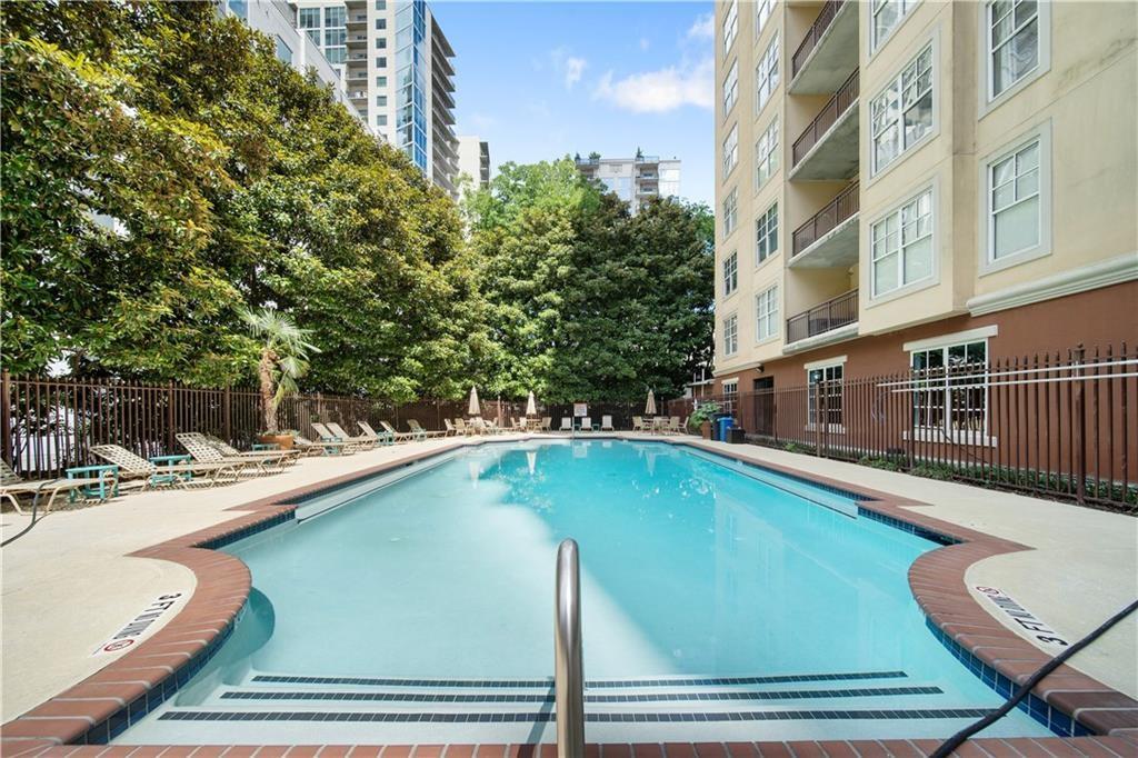 1101 Juniper Street NE Unit 1216