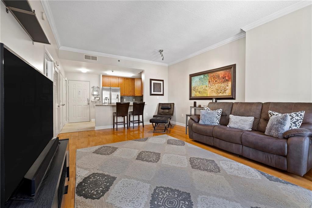 1101 Juniper Street NE Unit 1216