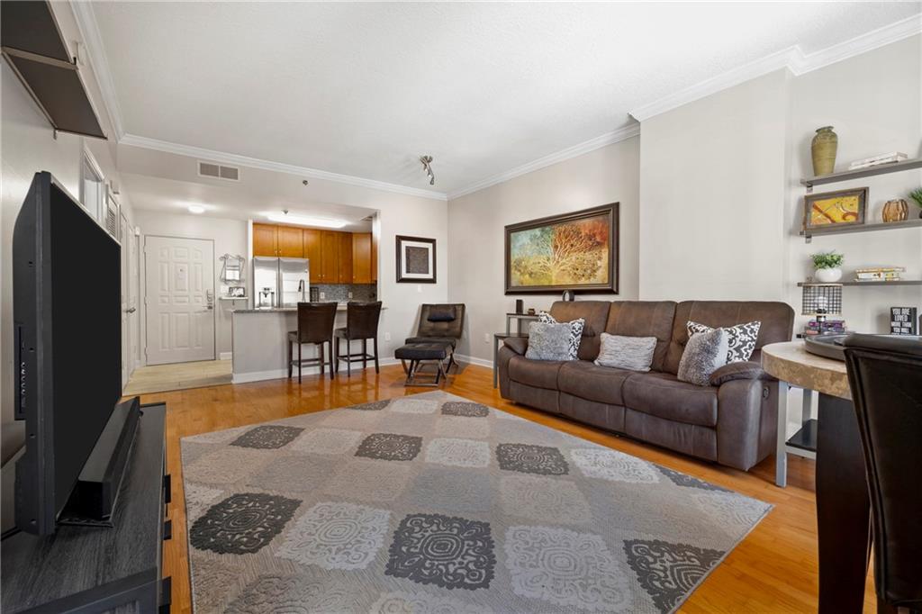 1101 Juniper Street NE Unit 1216