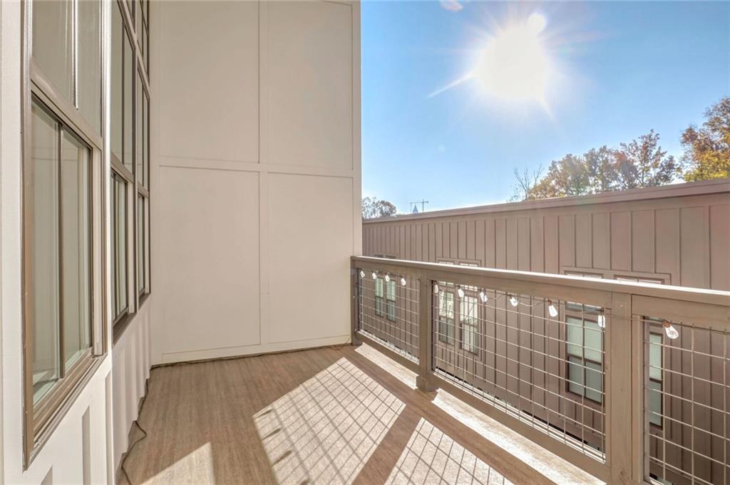 906 Brees Court