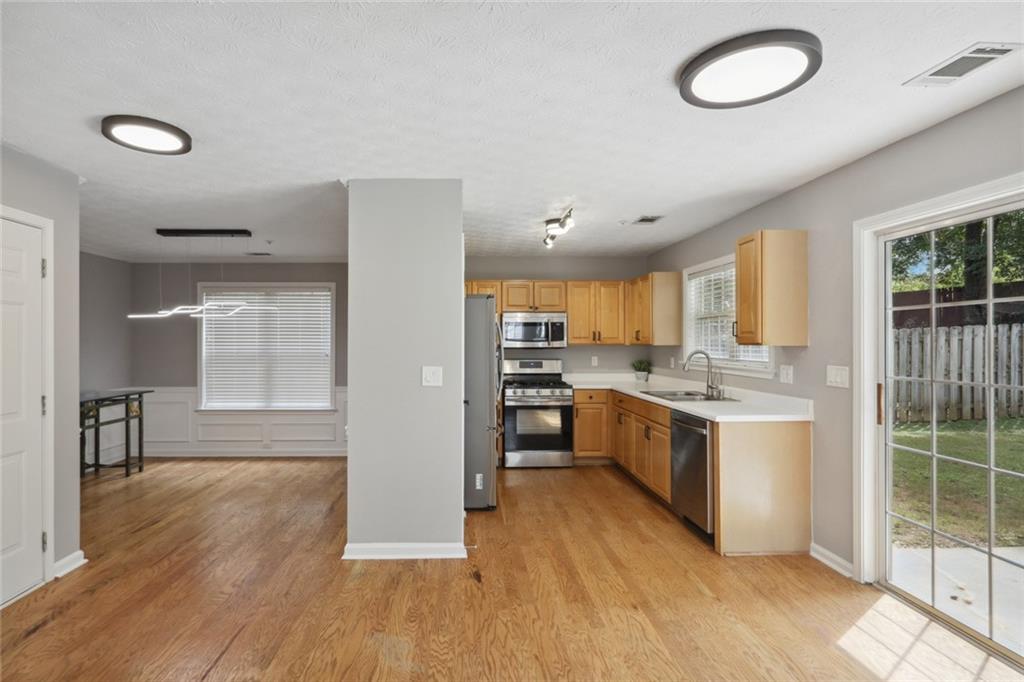 1328 Glenover Way
