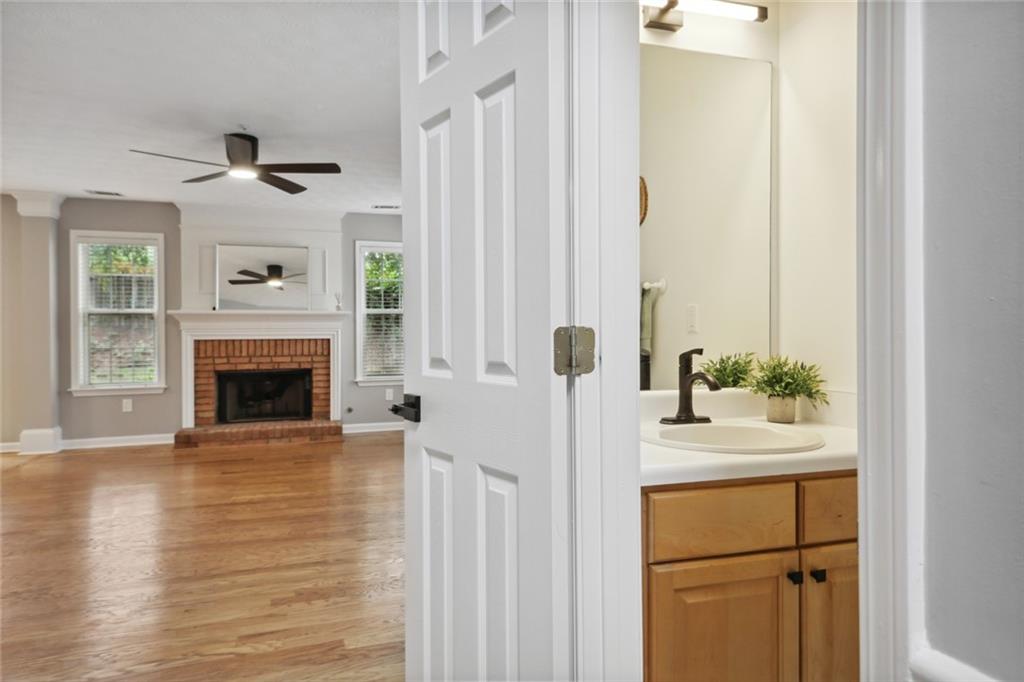 1328 Glenover Way