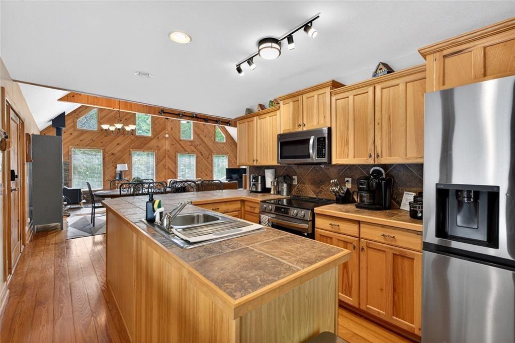 1 Thurmond Walker Road