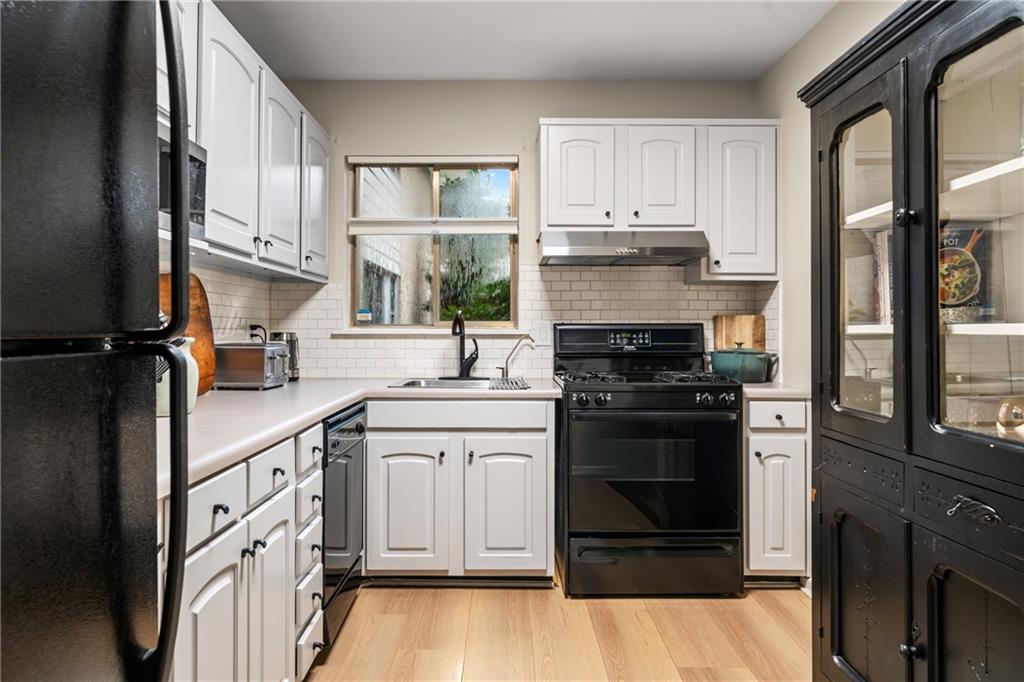 4300 Roswell Road NE Unit 28