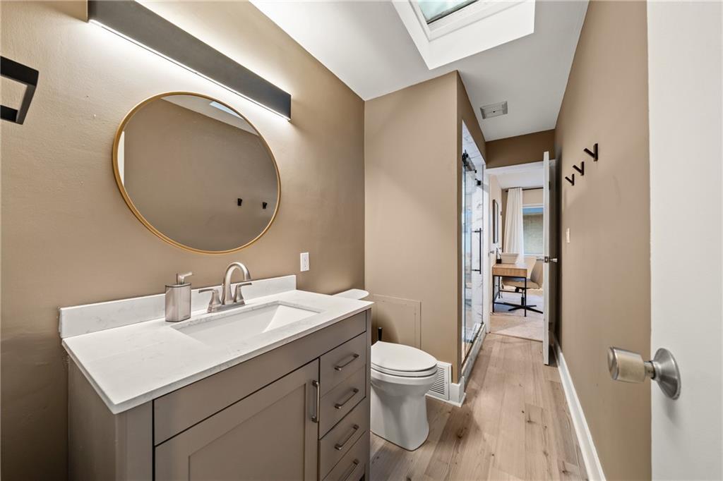 4300 Roswell Road NE Unit 28