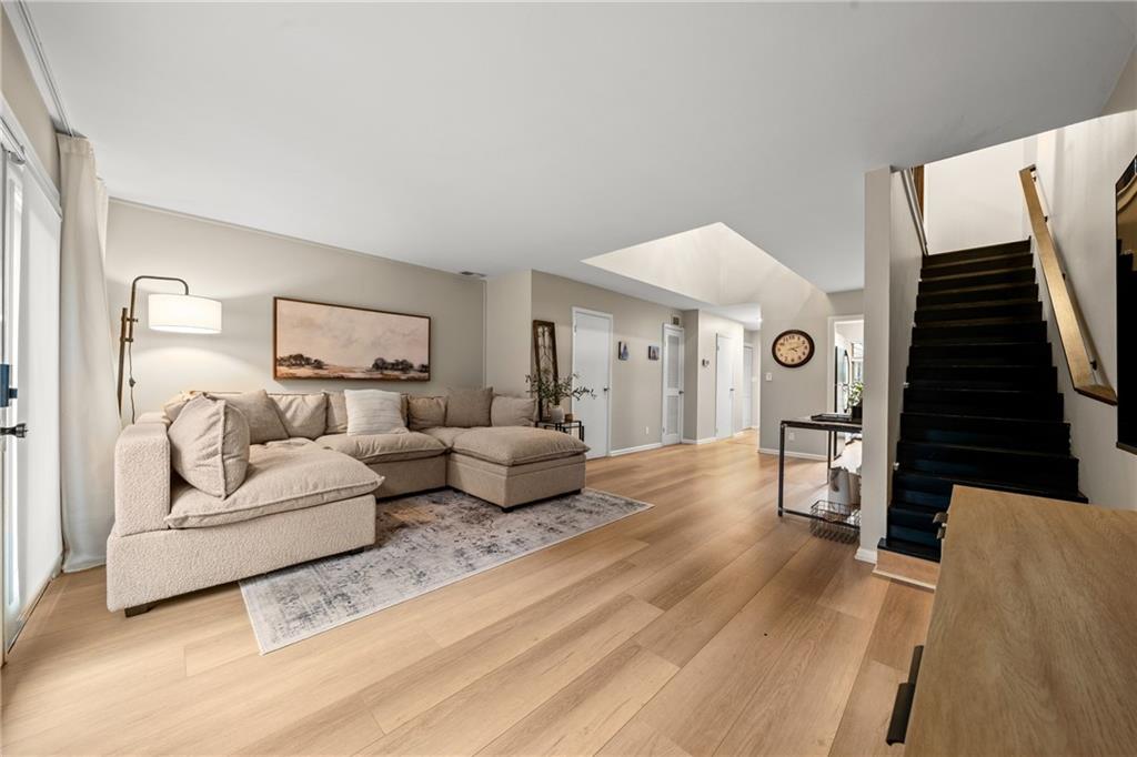 4300 Roswell Road NE Unit 28