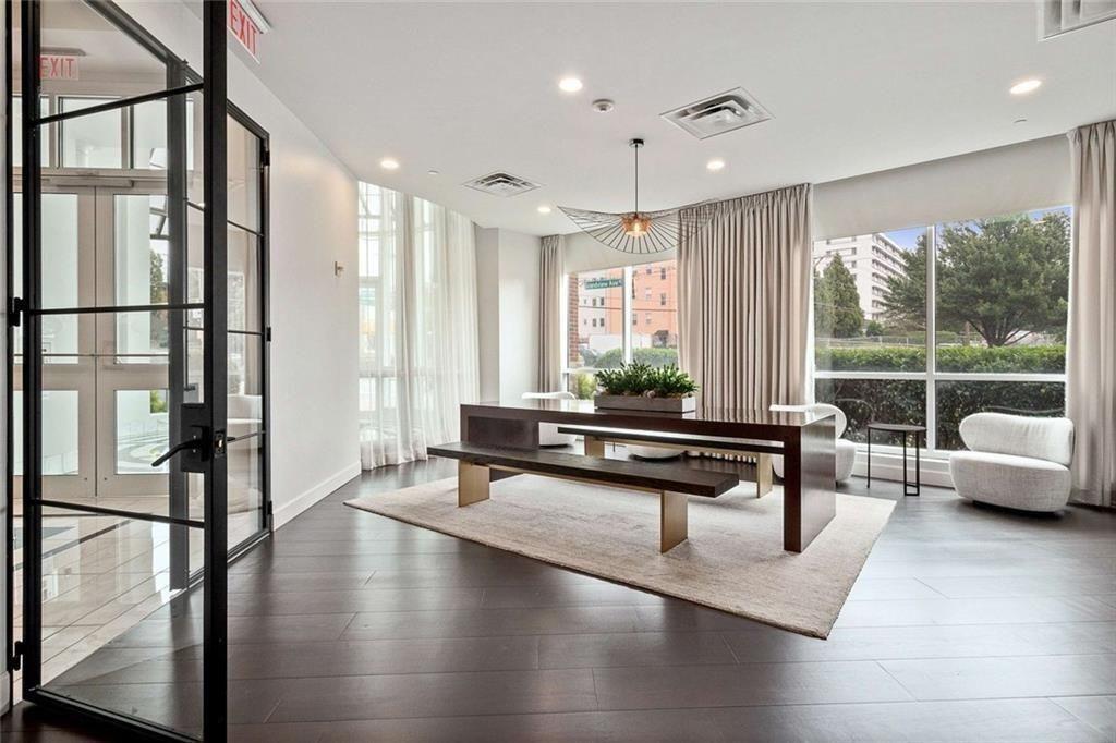 325 E Paces Road NE Unit 606