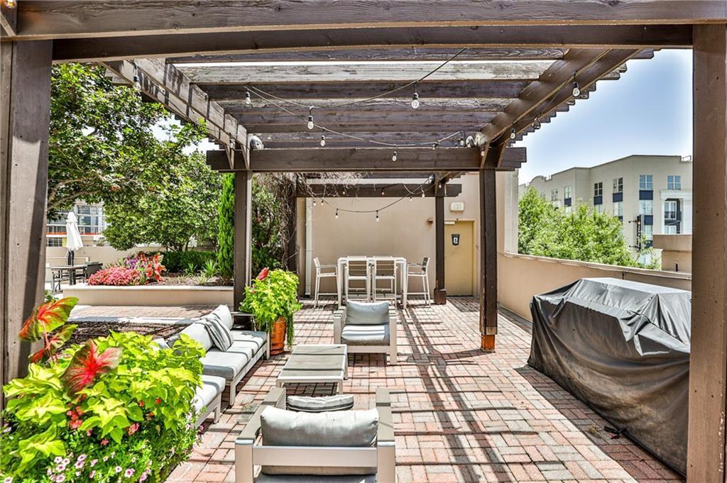 325 E Paces Road NE Unit 606