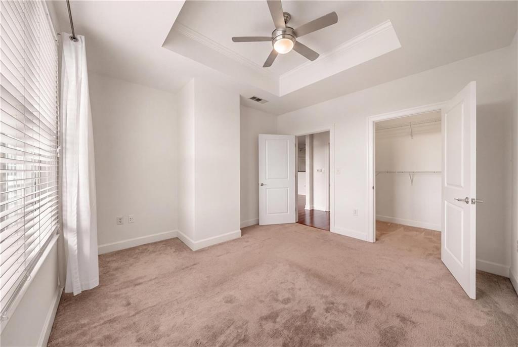 325 E Paces Road NE Unit 606