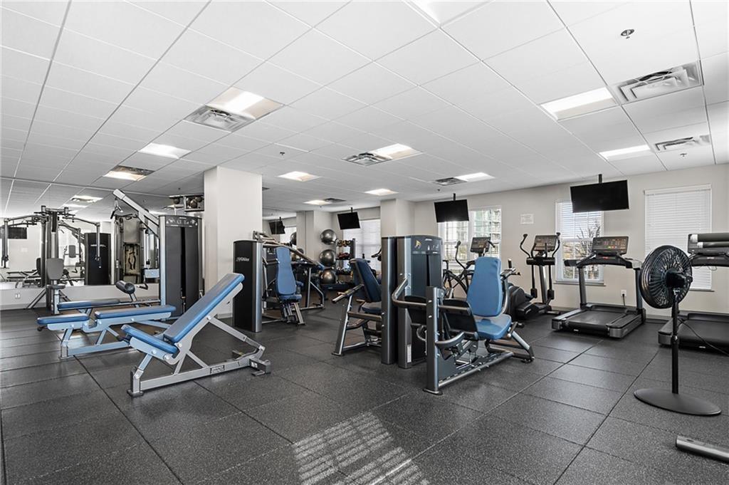 325 E Paces Road NE Unit 606