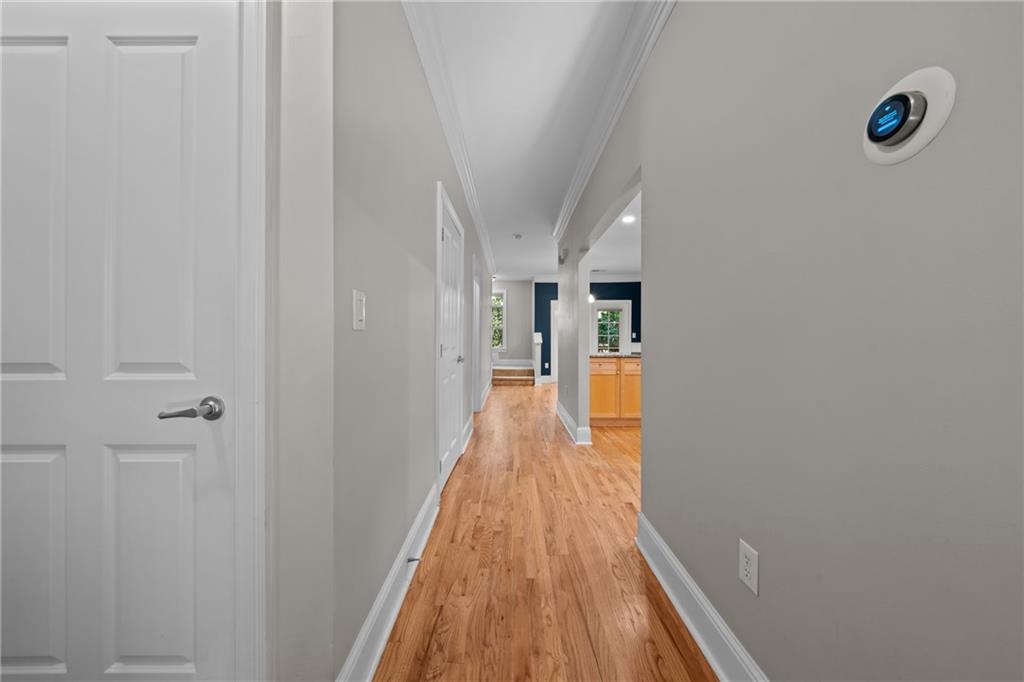 5480 Glenridge Park