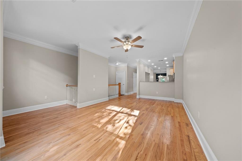 5480 Glenridge Park