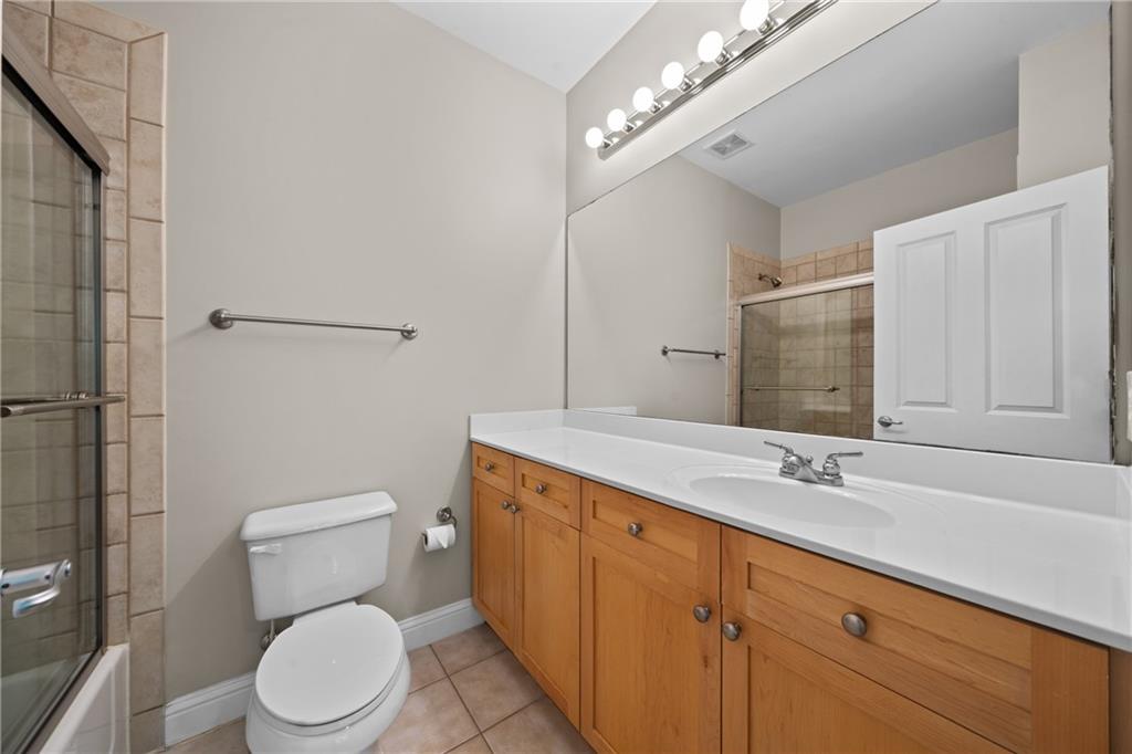 5480 Glenridge Park